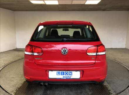 Volkswagen - Golf