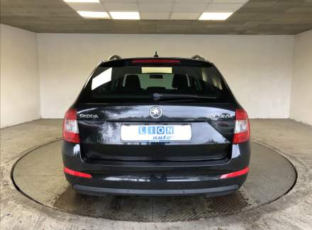 Škoda - Octavia