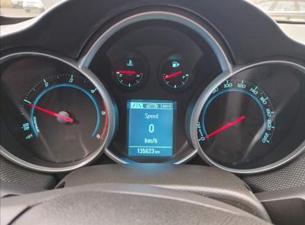 Chevrolet - Cruze