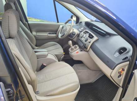 Renault - Scenic