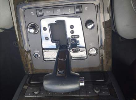 Volkswagen - Phaeton