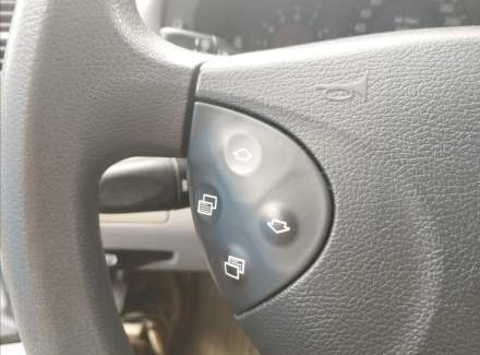 Mercedes-Benz - E-class