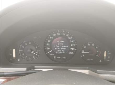 Mercedes-Benz - E-class