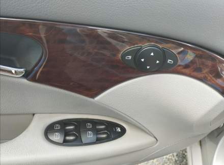 Mercedes-Benz - E-class