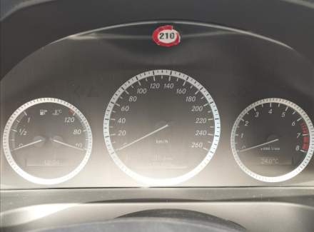 Mercedes-Benz - C-class