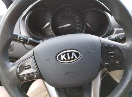 Kia - Rio