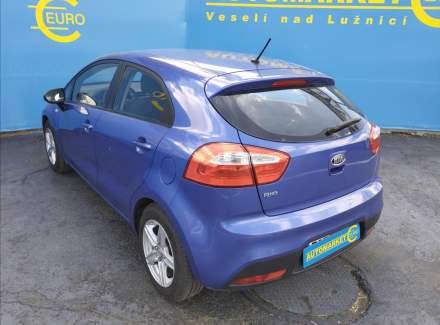 Kia - Rio