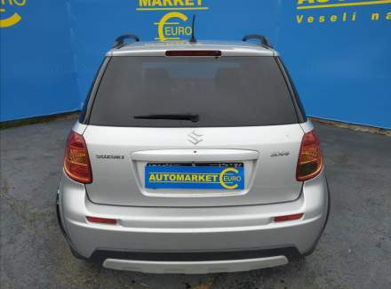 Suzuki - SX4
