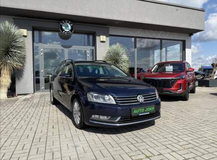 Volkswagen - Passat