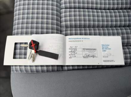 Mercedes-Benz - E-class