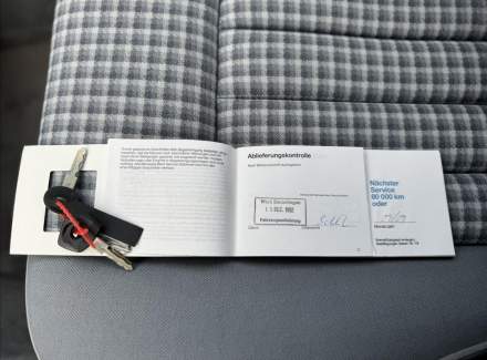 Mercedes-Benz - E-class