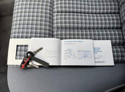 Mercedes-Benz - E-class