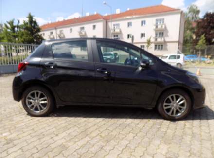 Toyota - Yaris