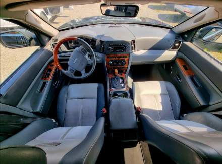 Jeep - Grand Cherokee