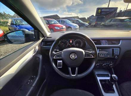 Škoda - Octavia