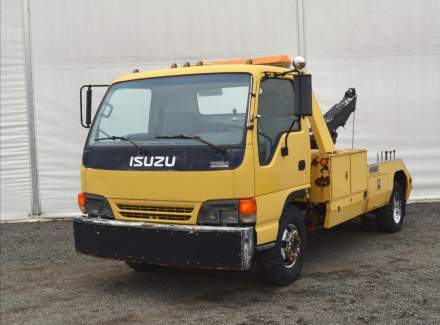 Isuzu