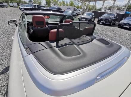 Mercedes-Benz - C-class