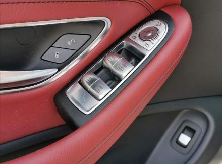 Mercedes-Benz - C-class