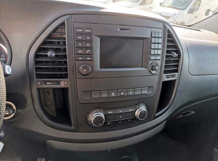 Mercedes-Benz - Vito