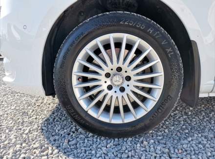 Mercedes-Benz - Vito