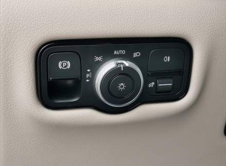 Mercedes-Benz - V-class