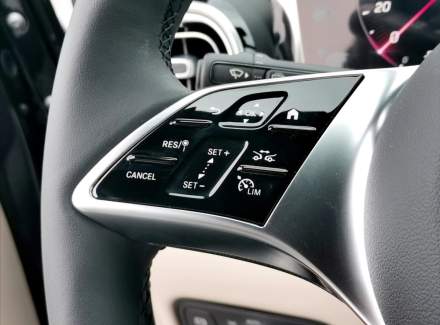 Mercedes-Benz - V-class