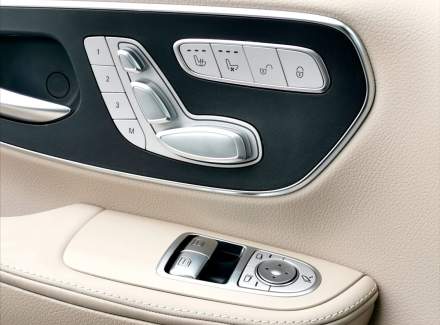 Mercedes-Benz - V-class