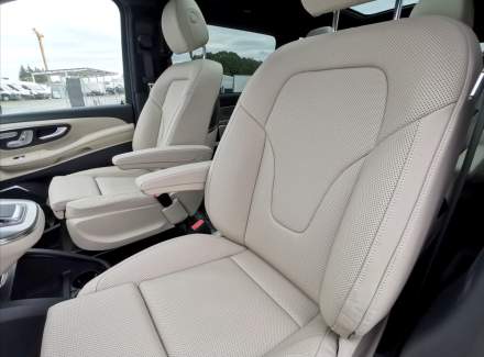 Mercedes-Benz - V-class