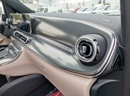 Mercedes-Benz - V-class