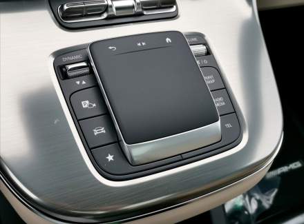 Mercedes-Benz - V-class