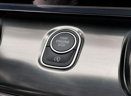 Mercedes-Benz - V-class