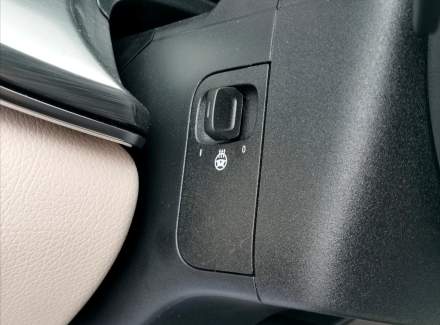 Mercedes-Benz - V-class