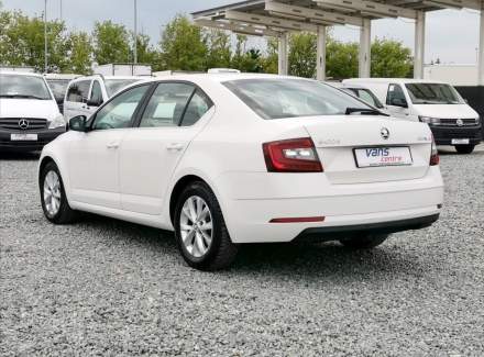 Škoda - Octavia