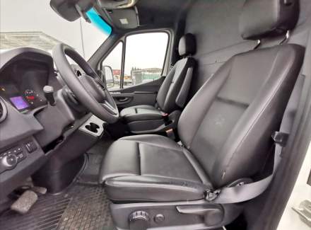 Mercedes-Benz - Sprinter