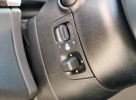 Mercedes-Benz - S-class