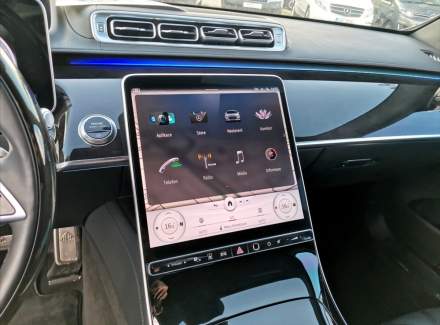 Mercedes-Benz - S-class