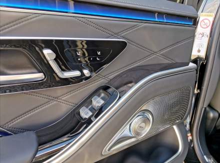 Mercedes-Benz - S-class