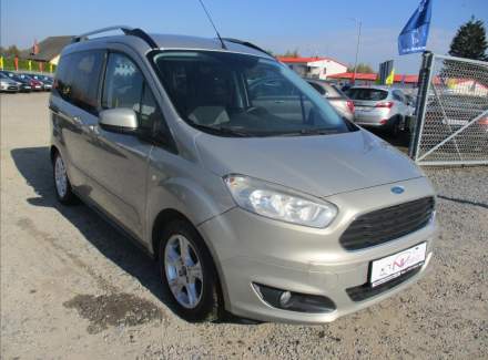 Ford - Tourneo Courier