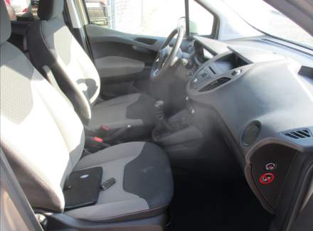 Ford - Tourneo Courier