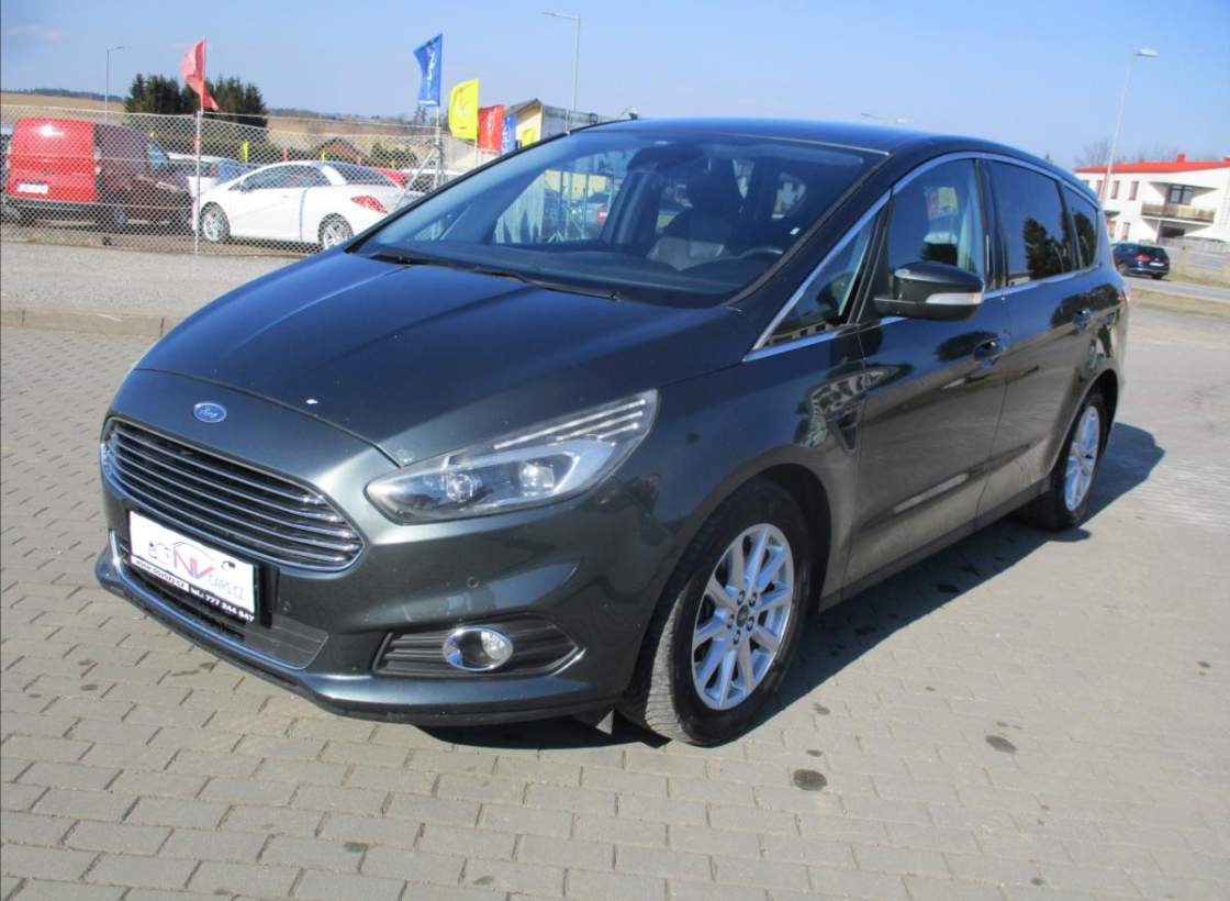Ford - S-MAX