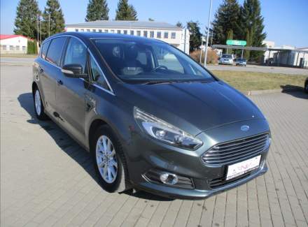 Ford - S-MAX