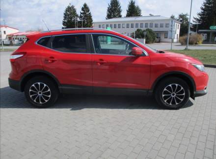 Nissan - Qashqai