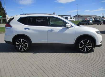 Nissan - X-Trail