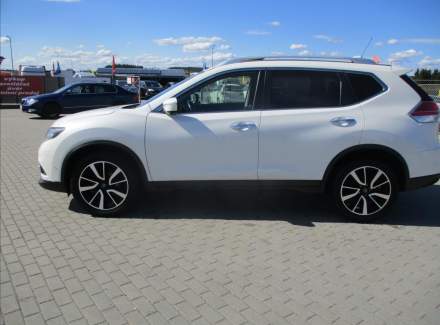 Nissan - X-Trail