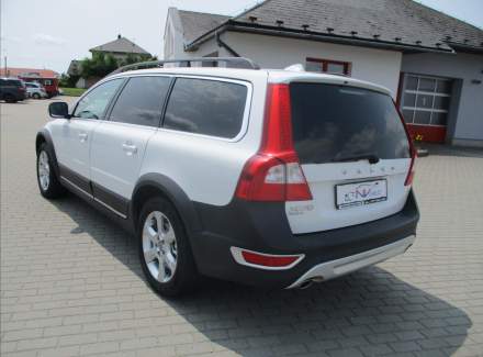 Volvo - XC70