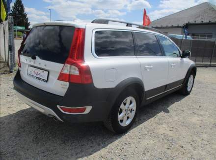 Volvo - XC70