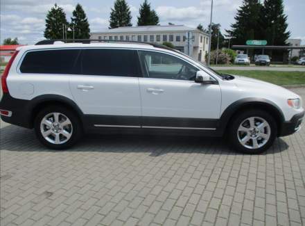 Volvo - XC70