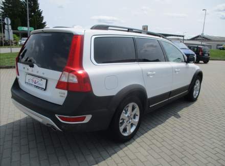 Volvo - XC70