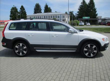 Volvo - XC70