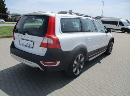 Volvo - XC70